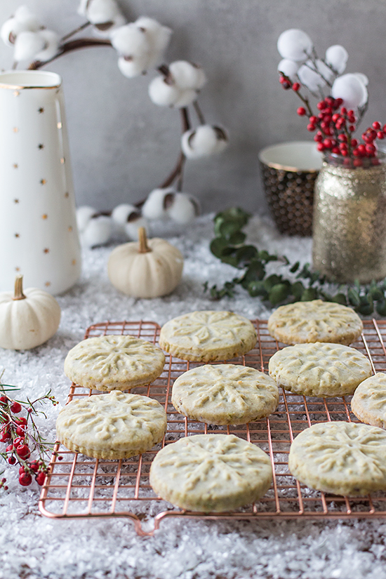 Galletas de pistachos con sellos para Navidad